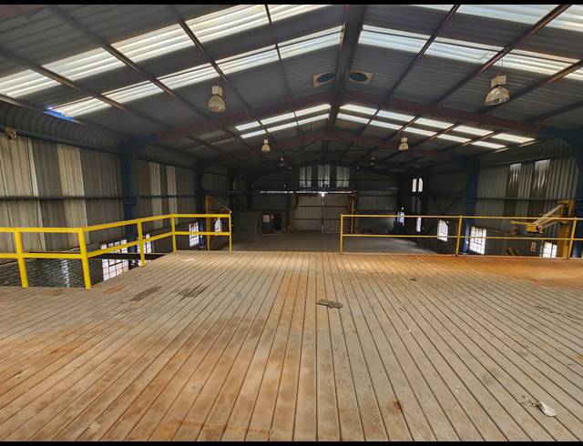 1,001M² WAREHOUSE FOR SALE IN DELVILLE